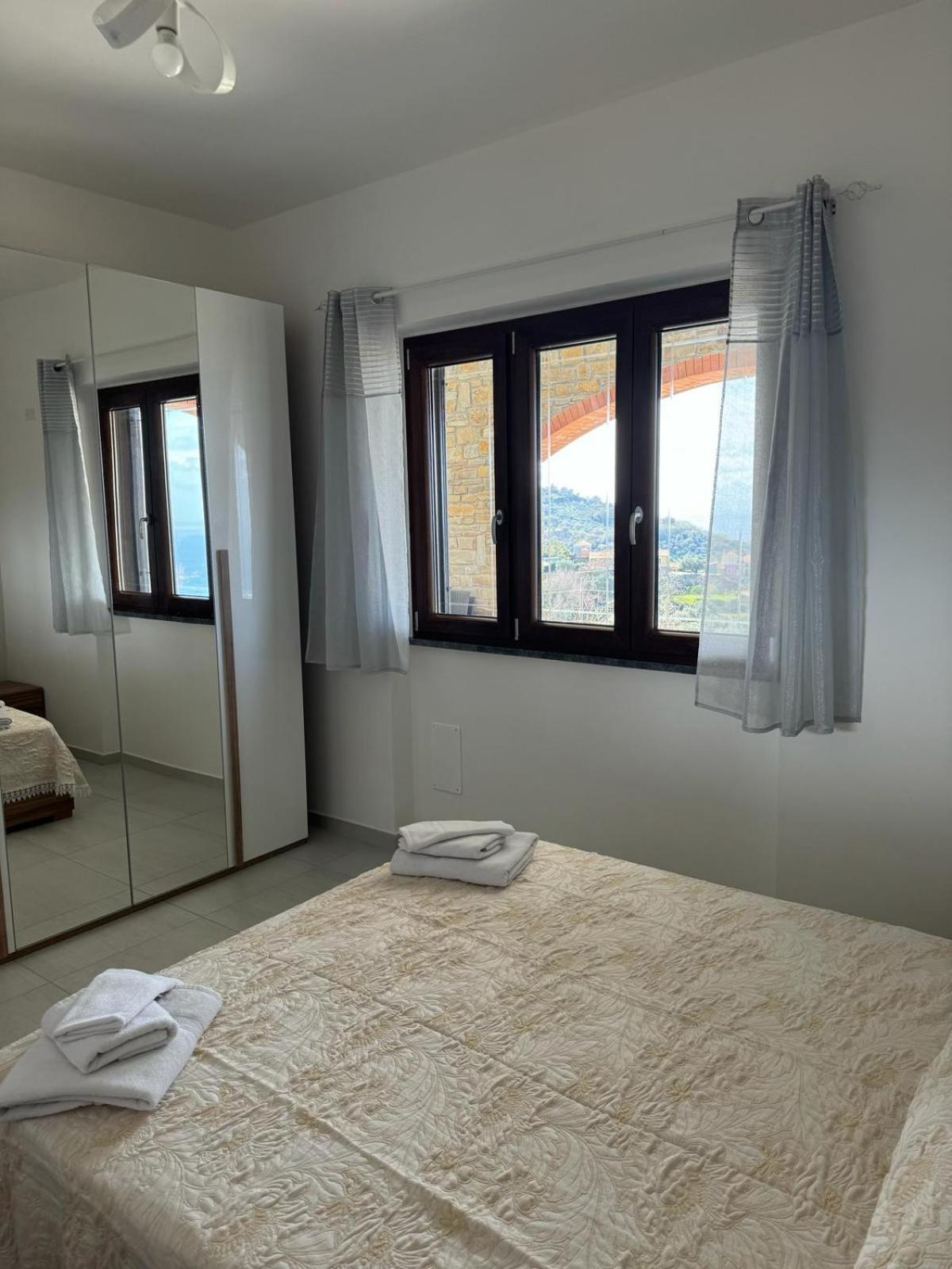 Hotel Casa Iris à Castellabate Extérieur photo